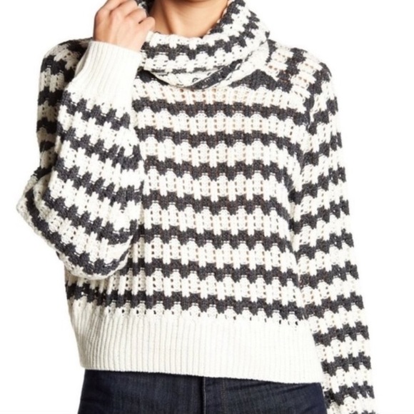John + Jenn Sweaters - John + Jenn Boxy Open Knit Mock Neck Turtleneck Sweater Small S